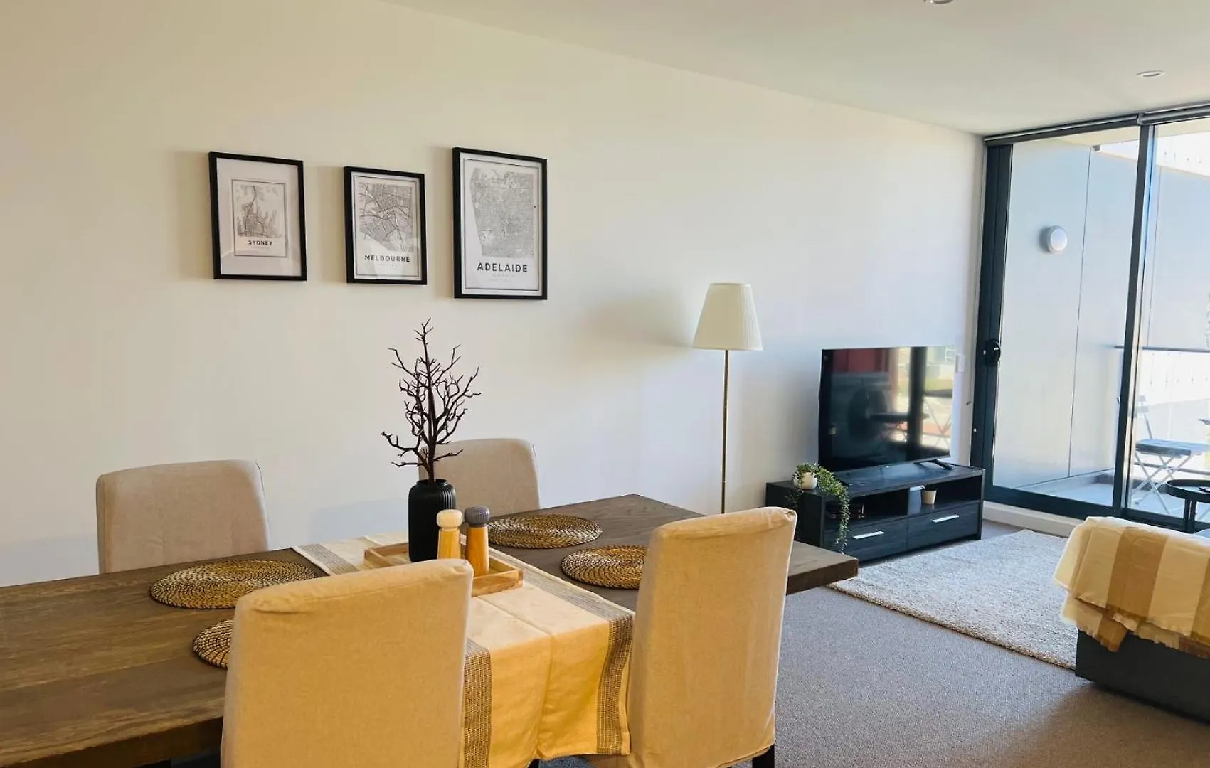 City Apartment View Pool Gym Free Park Adelajda Australia