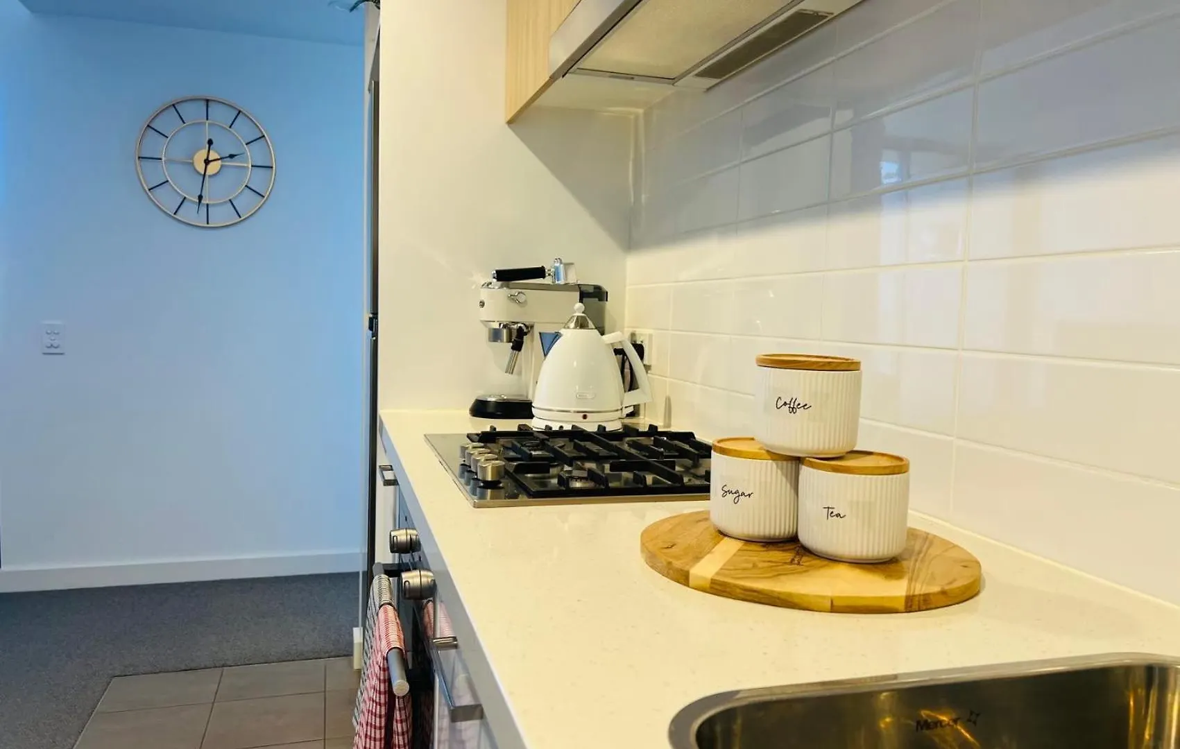 City Apartment View Pool Gym Free Park Adelajda