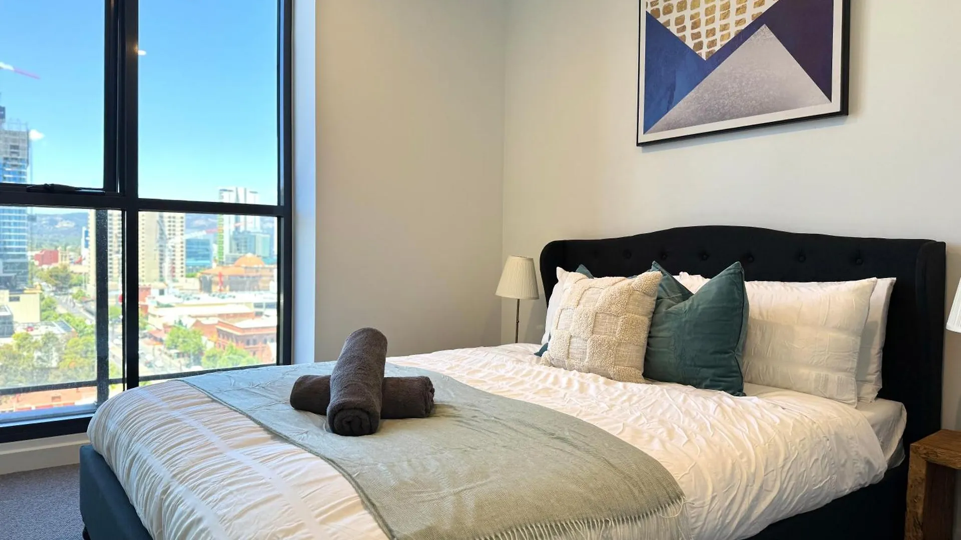 City Apartment View Pool Gym Free Park Adelaide